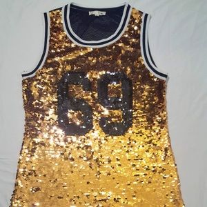 Sequin Graphic tank top for women size L